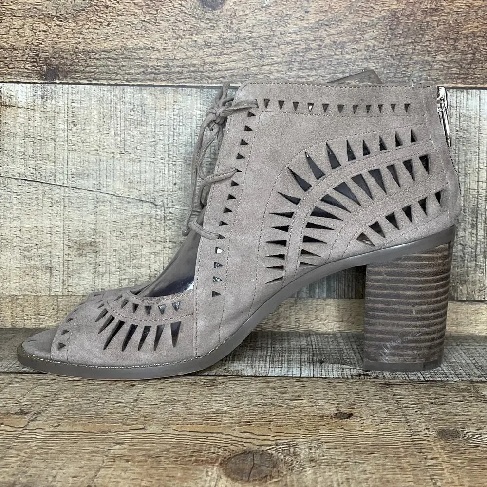 Vince Camuto Tarita Laser Cutout Lace Up Bootie Sandals Tan Suede SZ 7.5